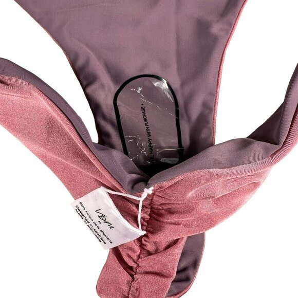 VDM Pink And Purple Reversible Mid-Coverage Bottom Size Medium - Picture 7 of 16